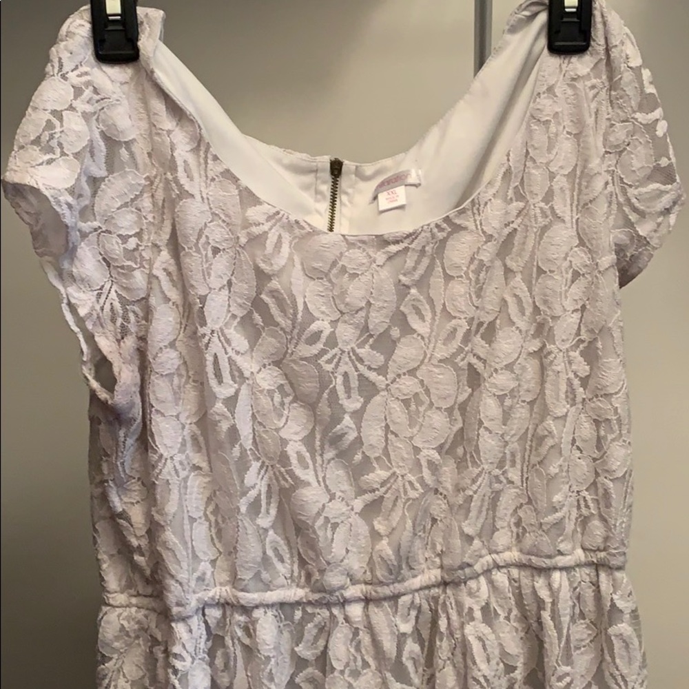 Lace dress